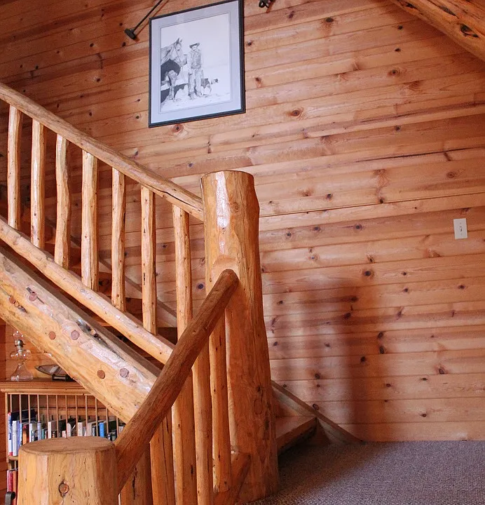 stairway to master bedroom, loft and upper bath.