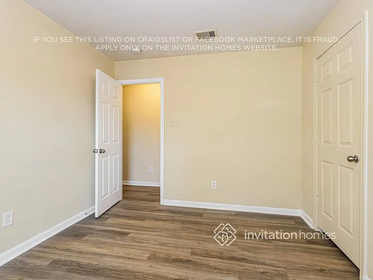 914 Doubletree Glen Dr — Photo 13