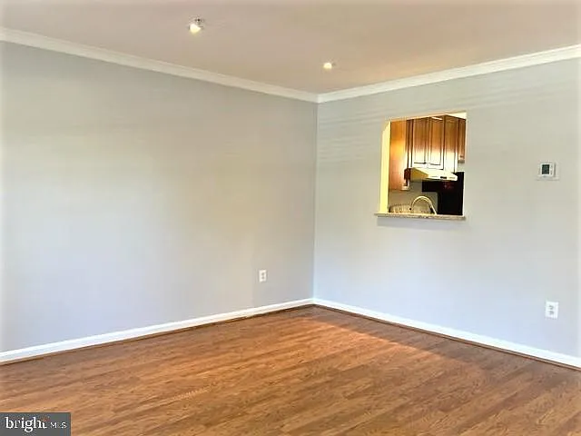 3 bed, 1.5 bath, 1120 sqft, $2,700 — Photo 3