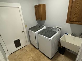 2635 Harrison Ave, Bandon, OR 97411