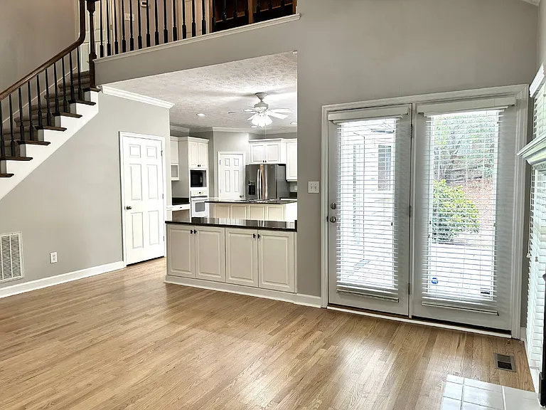 6204 Kirkwall Rd — Photo 9