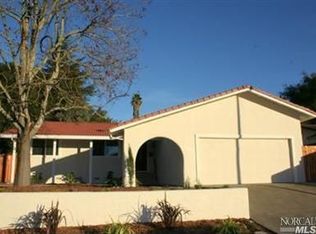 103 S Ragle Rd, Sebastopol, CA 95472