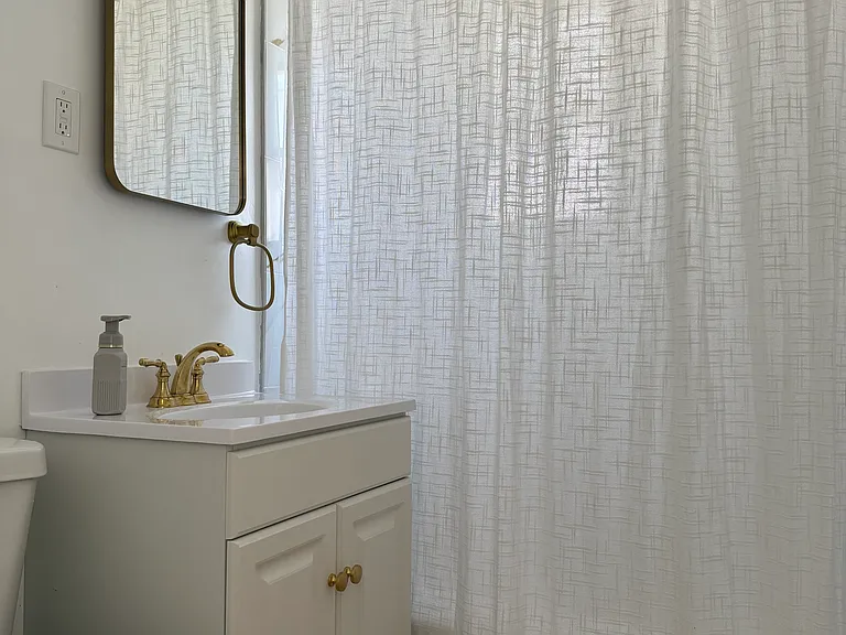 4500 Hunt Pl NE #2 — Photo 7