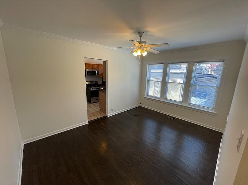 1st image of 1456 W Winnemac Ave #1F