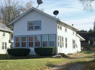 256 E Hickory Rd, Battle Creek, MI 49017