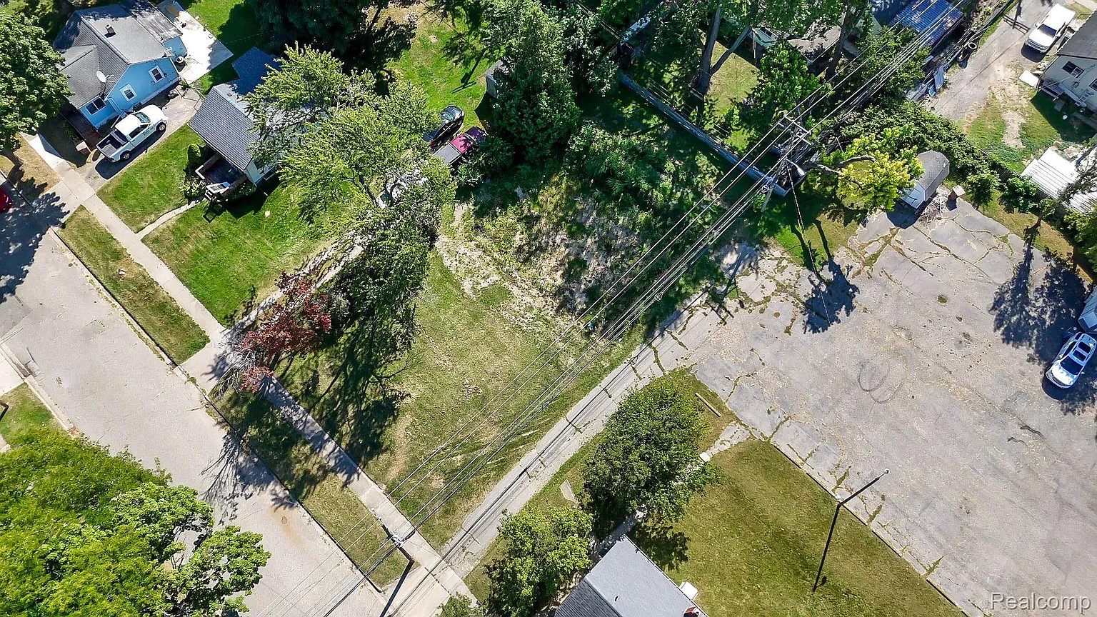 18 E Princeton Ave photo 1