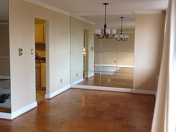 4th image of 4343 Lee Hwy APT 303