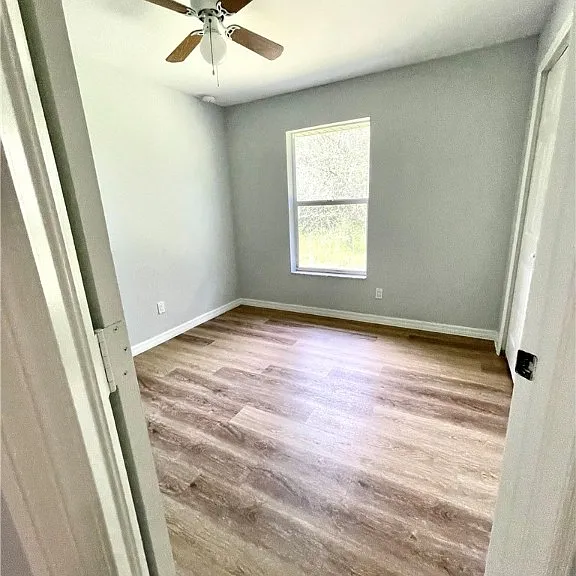 3405 Hanna Ave N — Photo 25