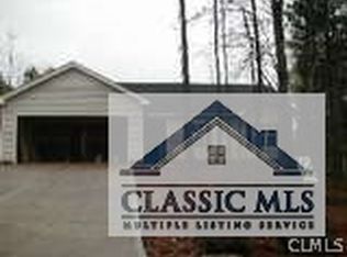 97 Glen Fuller Cir, Commerce, GA 30529