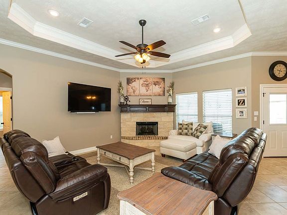 3rd image of 6095 Bonner Dr