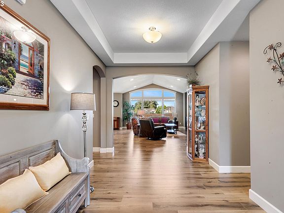 5th image of 12022 NE 58th Ave
