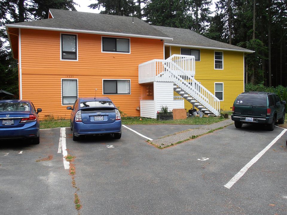 Parking in front