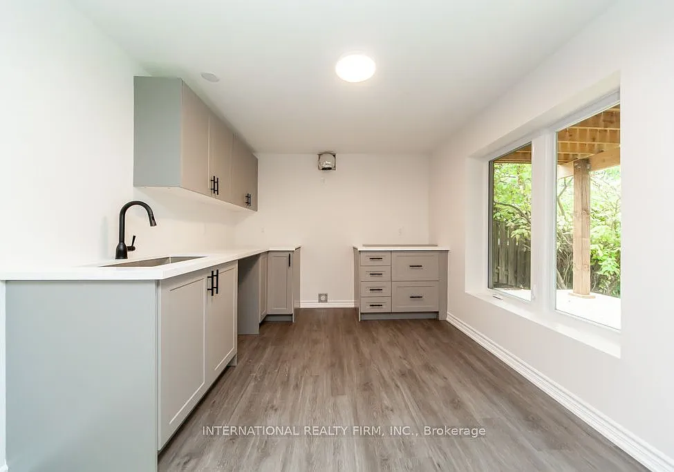 2 bed, $2,500 — Photo 4
