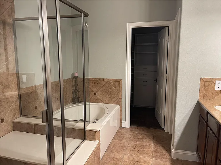 5724 Tupelo Dr — Photo 9