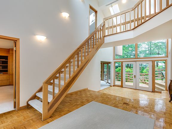 Foyer/Atrium