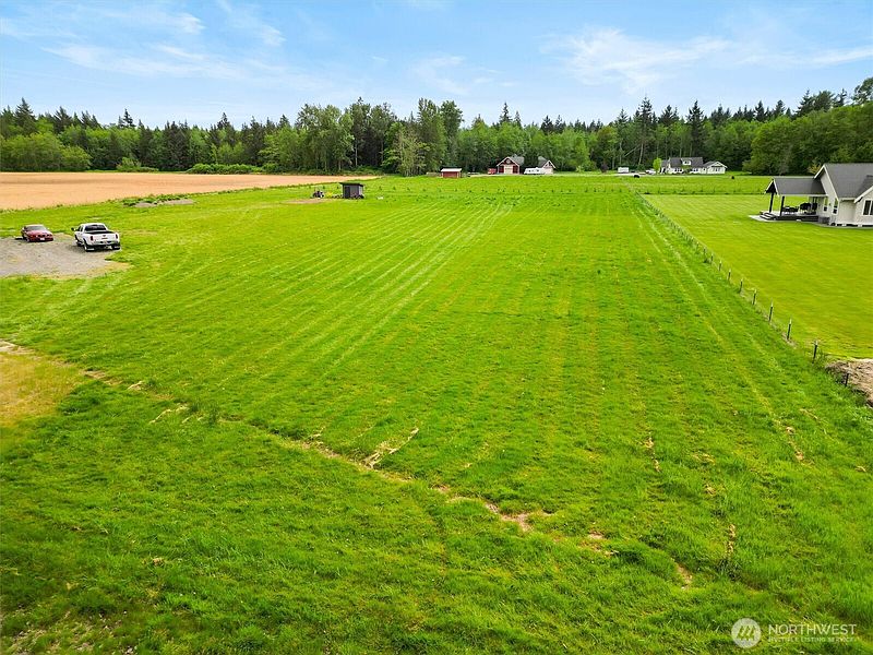 3rd image of 3183 McGee Road
