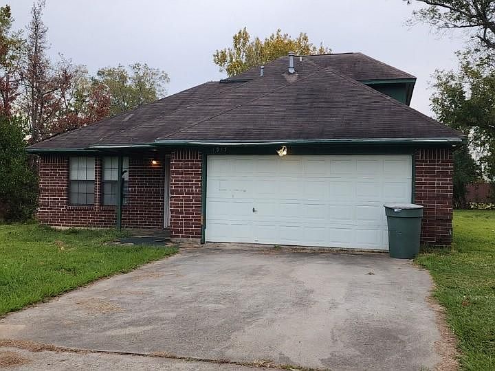 1915 Turon St, Beaumont, TX 77701 Zillow