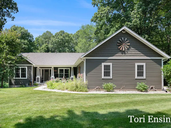 14371 Larsen Ave, Gowen, MI 49326