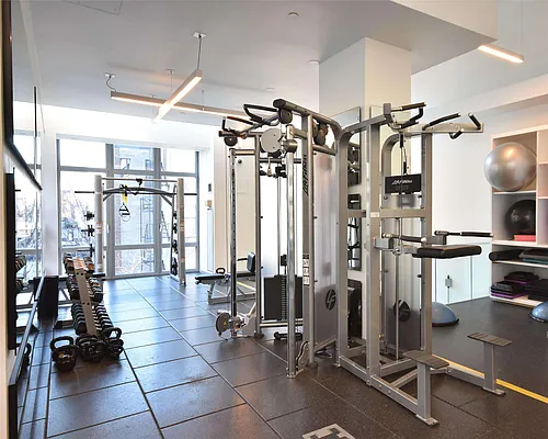 Rented by Triplemint | media 39