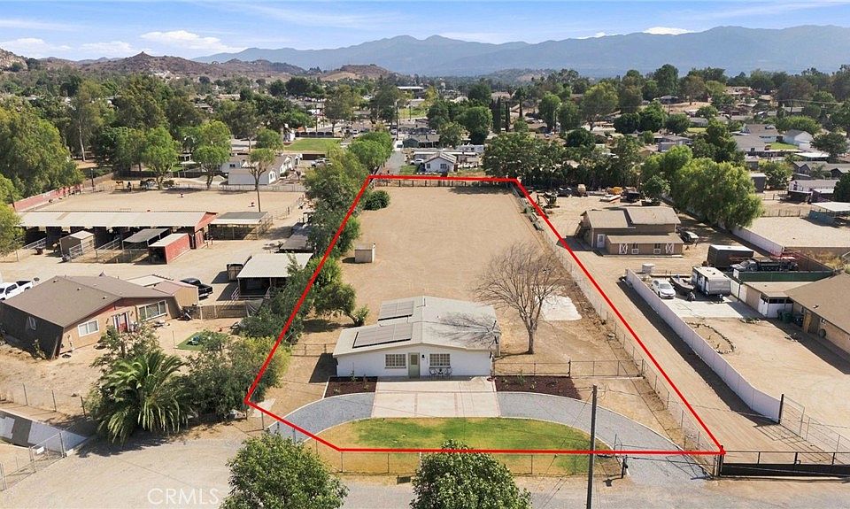 1st image of 1020 Frontier Rd