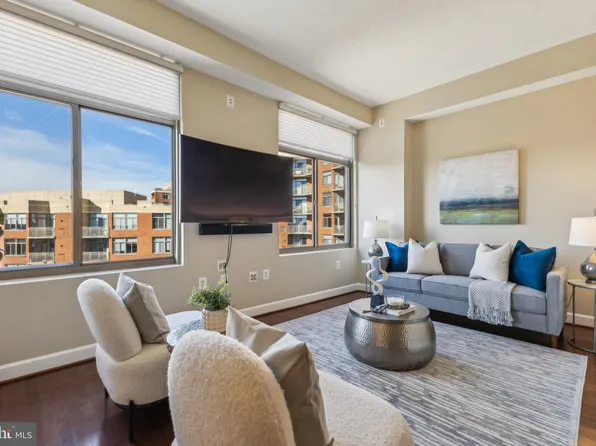3650 S Glebe Rd Unit 658, Arlington, VA 22202