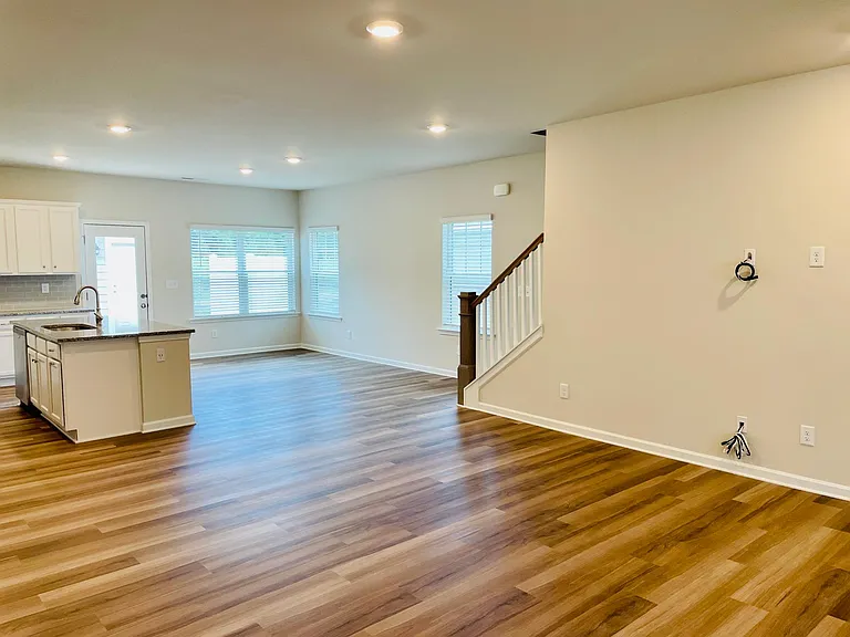 402 Sagecroft Ln #402 — Photo 15