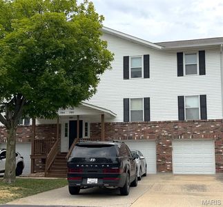790 Delray Dr #G, Saint Peters, MO, 63376
