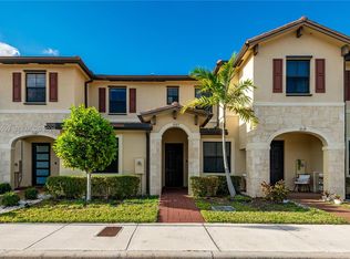 Aquabella, Hialeah, FL 33018