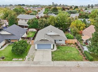 1165 Fig St, Corning, CA 96021