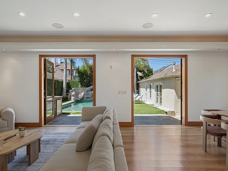 9031 Cresta Dr — Photo 17
