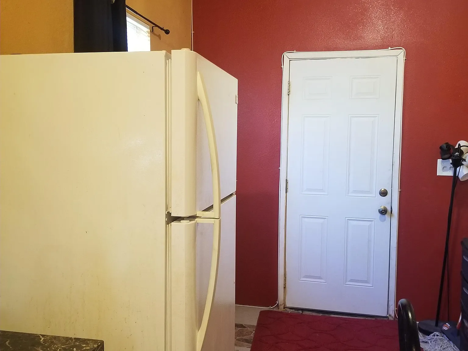 6464 Cold Mountain Way — Photo 3
