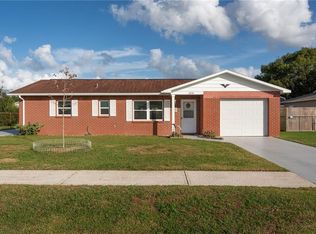 6204 17th St, Zephyrhills, FL 33542