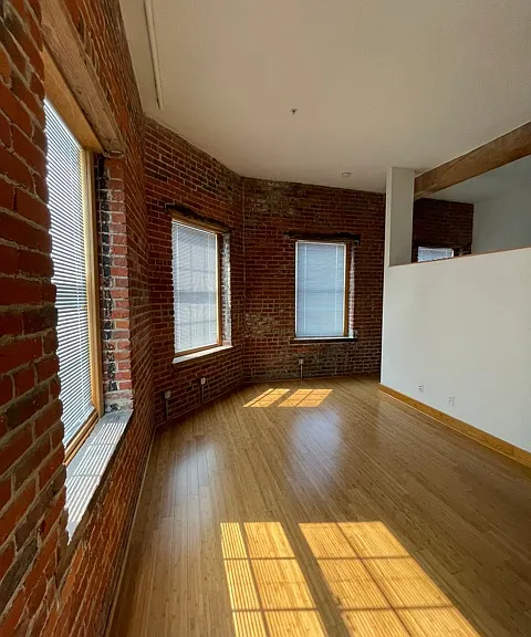 Southern Stove Lofts — Photo 13