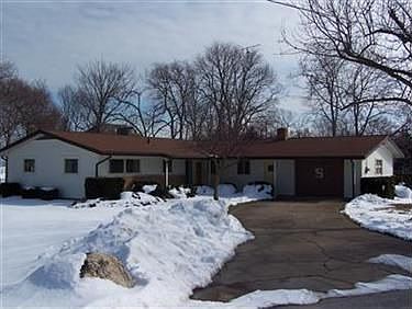 2nd image of 102 Glacial Ln