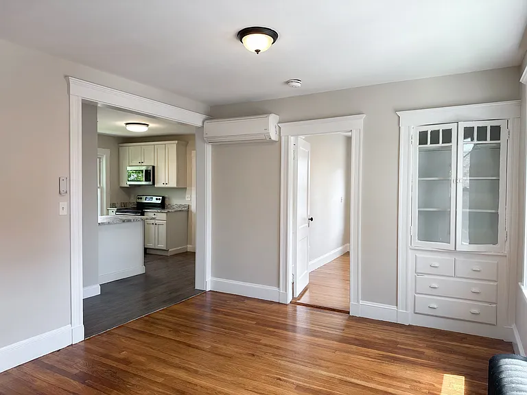 14 Oakton Ave #2 — Photo 6