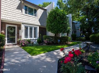 212 Cobblestone Dr, Wilmington, NC 28405