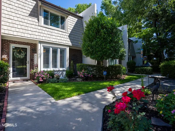 212 Cobblestone Drive, Wilmington, NC 28405