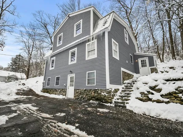 354 Lake Ave, Worcester, MA 01604