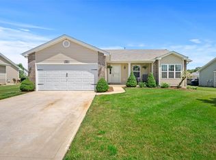 1809 Hackmann Hollow Dr, Wentzville, MO 63385