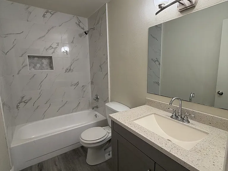 2032 SW 81st Way — Photo 8