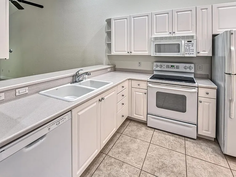 3555 Avion Woods Ct #503 — Photo 9