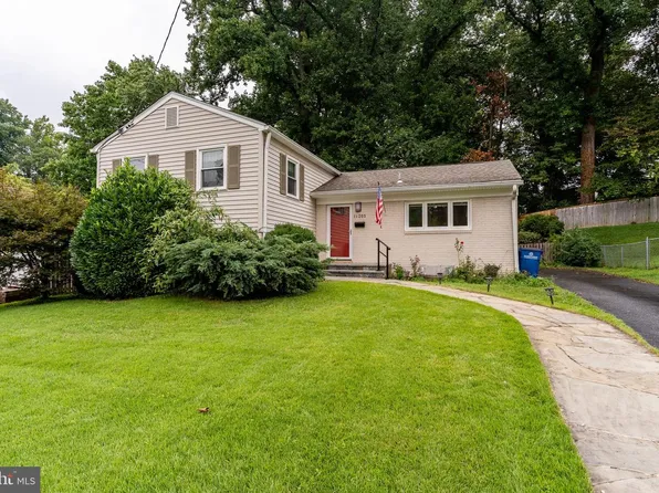 11205 Mitscher St, Kensington, MD 20895