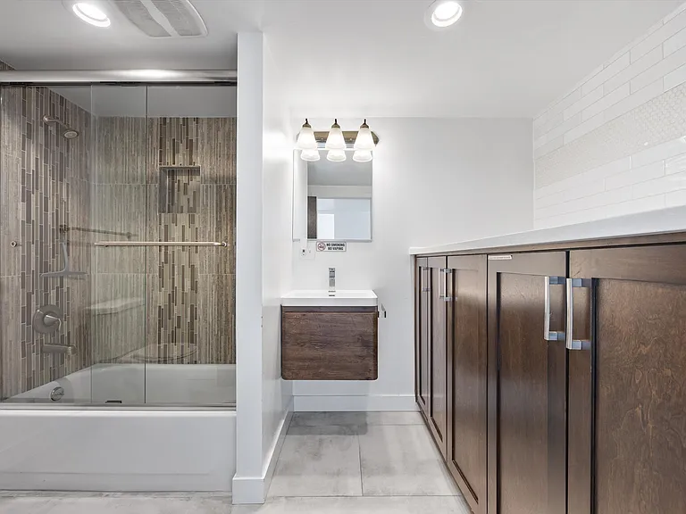 1815 Ridgewood Dr — Photo 23