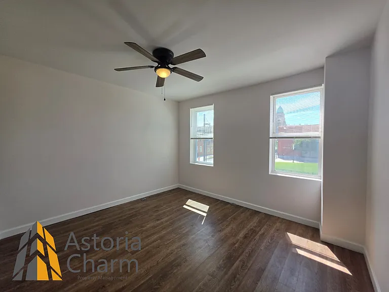 905 N Patterson Park Ave — Photo 37