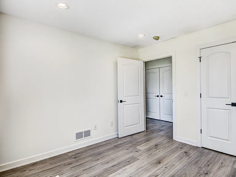 Dawes Place Townhomes — Photo 91