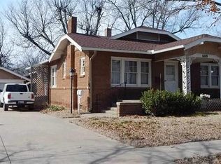 609 N Main St, Tonkawa, OK 74653