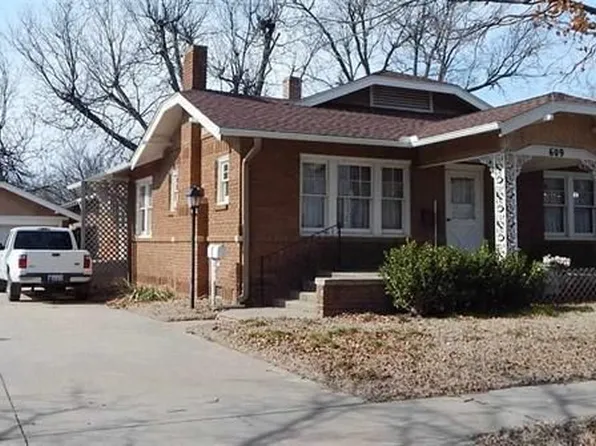 609 N Main St, Tonkawa, OK 74653