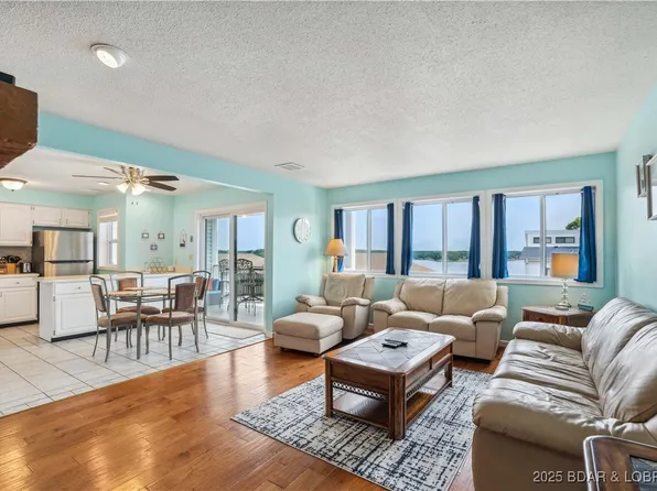 1113 Passover Rd #M-3, Osage Beach, MO 65065