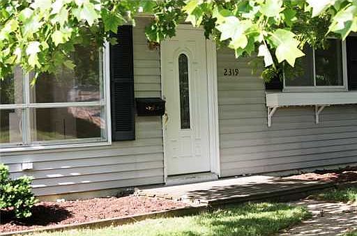 1st image of 2319 Faye Dr