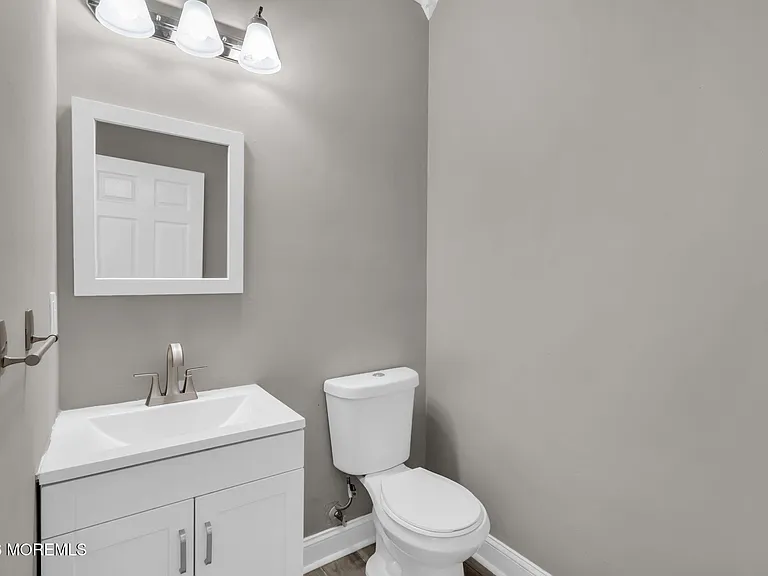 30 Brookfield Dr — Photo 11
